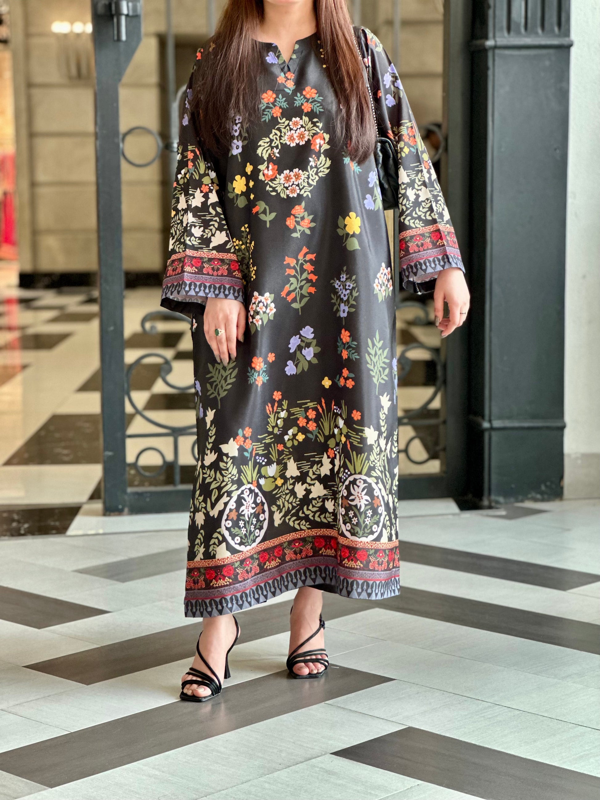 Black Floral Printed Kaftan