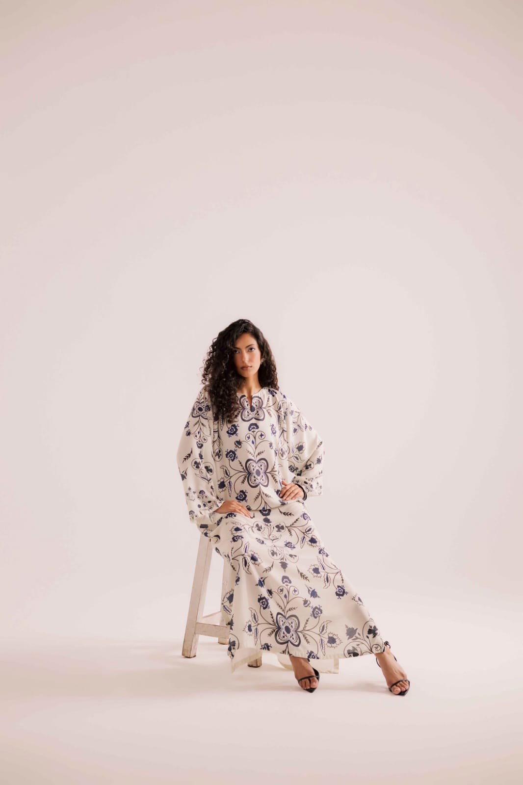 Indigo Fleur Kaftan